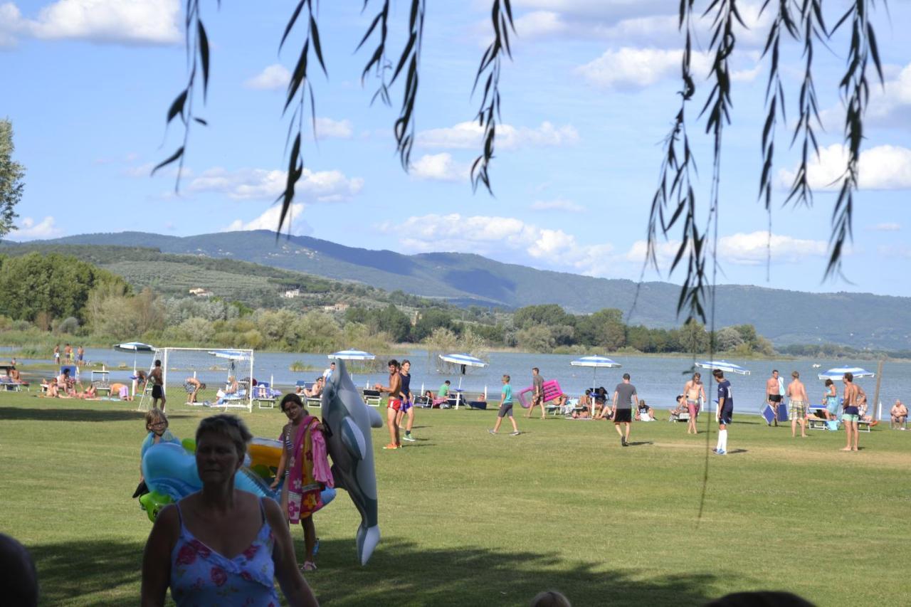 Badiaccia Village Camping Castiglione del Lago Esterno foto
