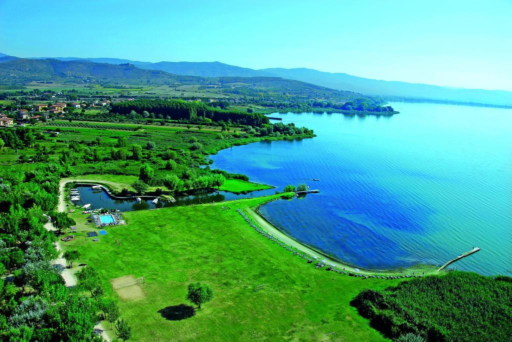 Badiaccia Village Camping Castiglione del Lago Esterno foto