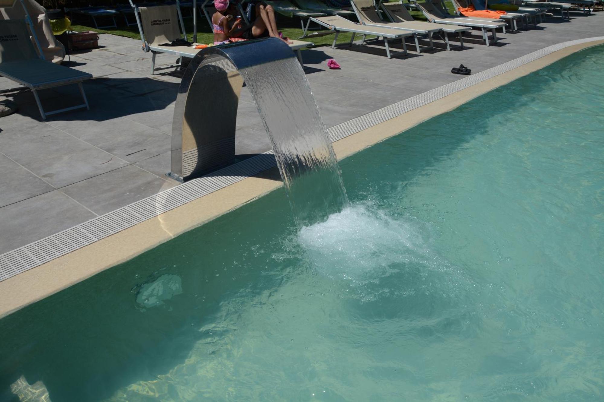 Badiaccia Village Camping Castiglione del Lago Esterno foto